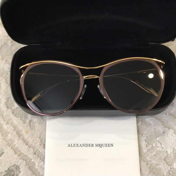 ALEXANDER MCQUEEN SUNGLASSES main image 5